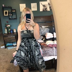 jumpsuit/ flowy pants